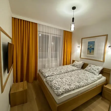 Appartement Jola 2 *